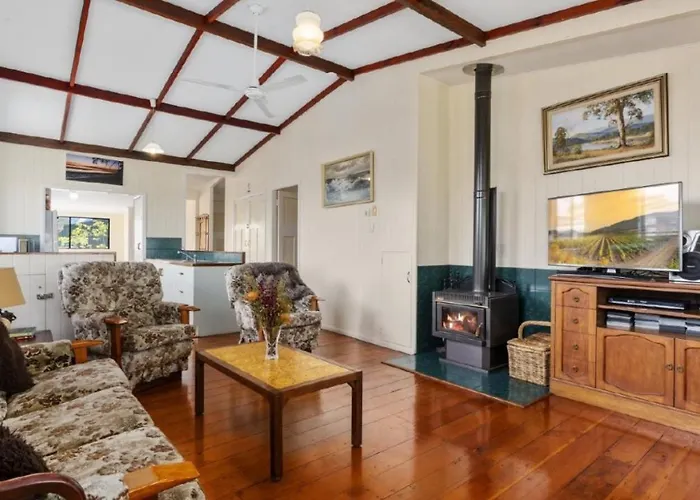 Grandad\'S Beach House